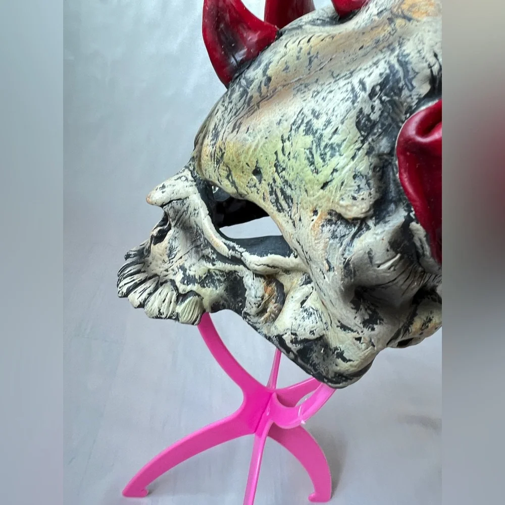 Vintage DISGUISE Devil Skull Horror Mask Red Horns Halloween Child Size 2004 - Picture 4 of 9